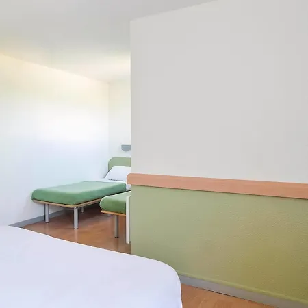 Ibis Budget Lyon Sud A7 酒店 2*